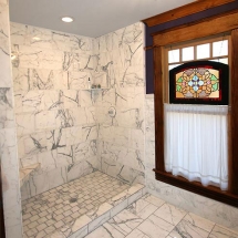 The Horsehead House master bathroom shower