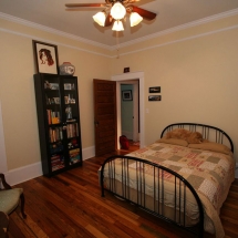 The Maple Leaf House bedroom